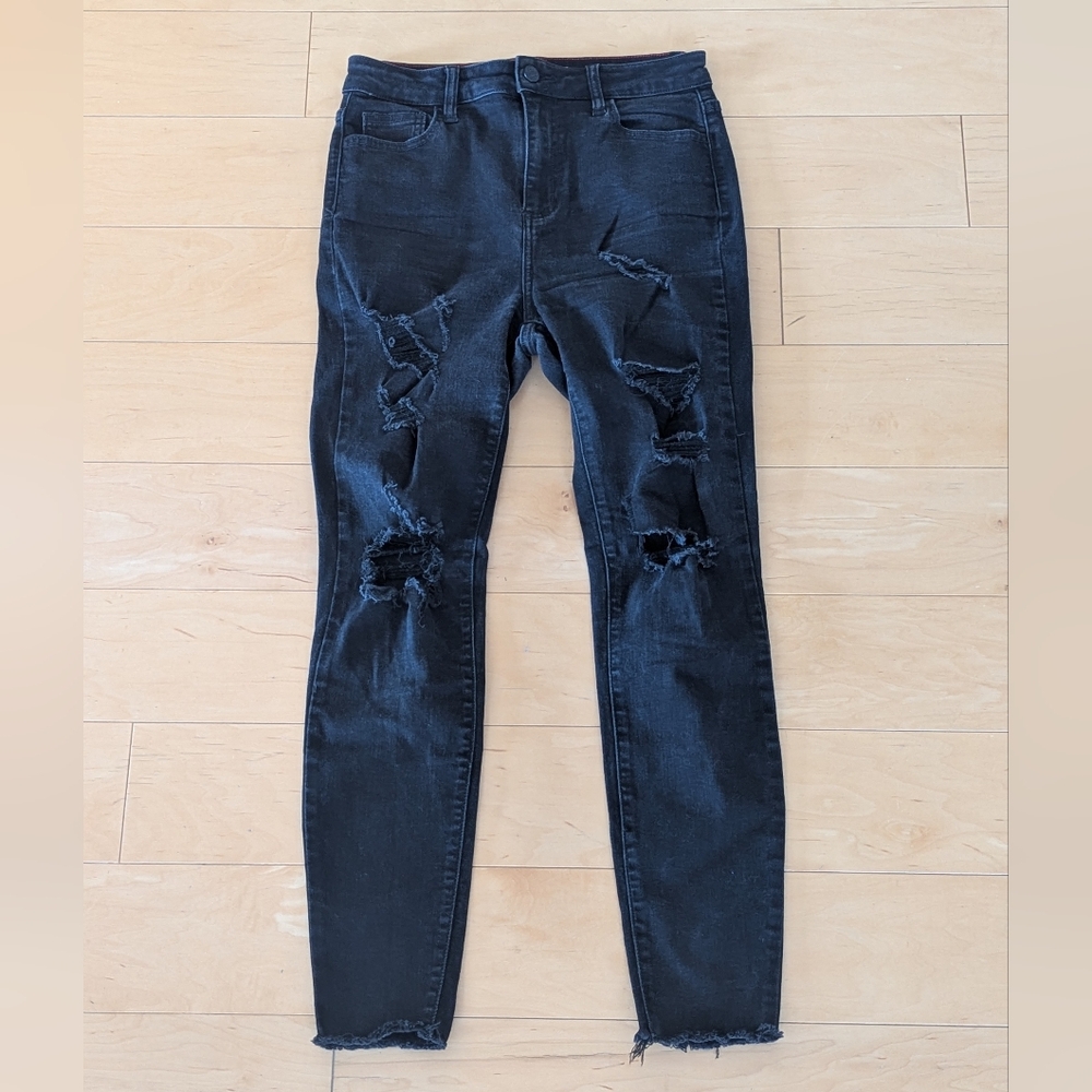 🖤 Cello Distressed Black Skinny Jeans – Size 9 | Stretchy & Raw Hem 🖤